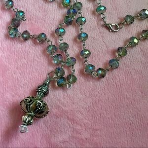 Crystal necklace with silver pendant